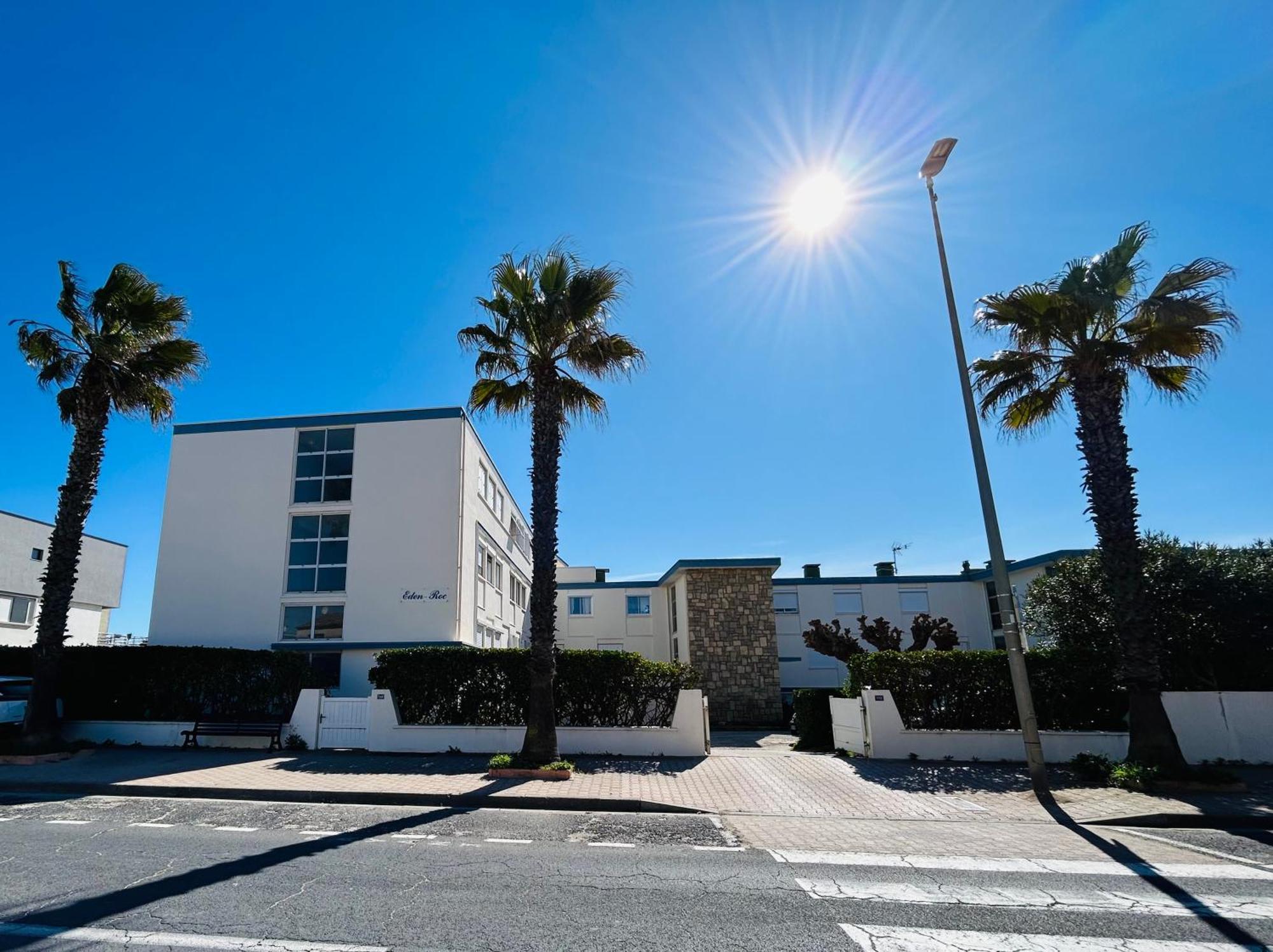 פאלאבה-לה-פלו Estudio 1Ere Ligne Vue Mer ,Place De Parking Privee Acces A La Plage De La Residence 3Eme Etage מראה חיצוני תמונה