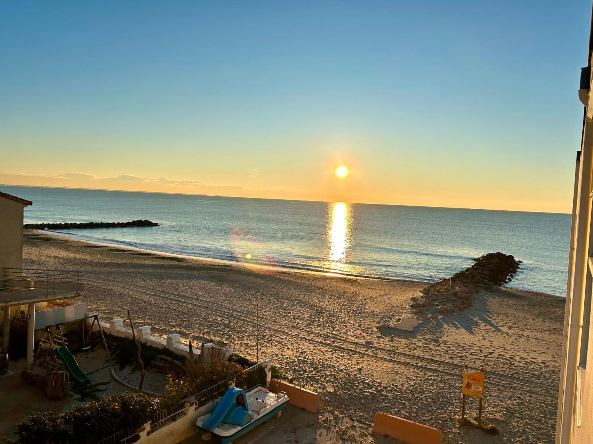 פאלאבה-לה-פלו Estudio 1Ere Ligne Vue Mer ,Place De Parking Privee Acces A La Plage De La Residence 3Eme Etage מראה חיצוני תמונה